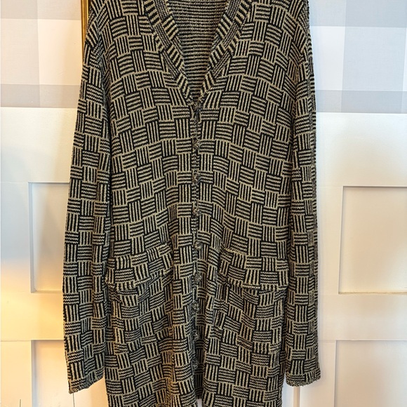 Vintage French Rags Black and Tan Geometric Cardigan Size Medium - Picture 3 of 5